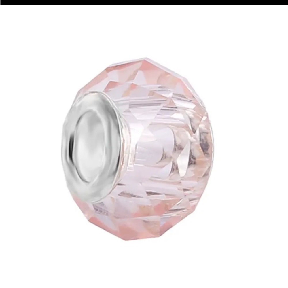 💗PRETTY PINK CRYSTAL CHARM THAT FITS ANY PANDORA BRACELET💗